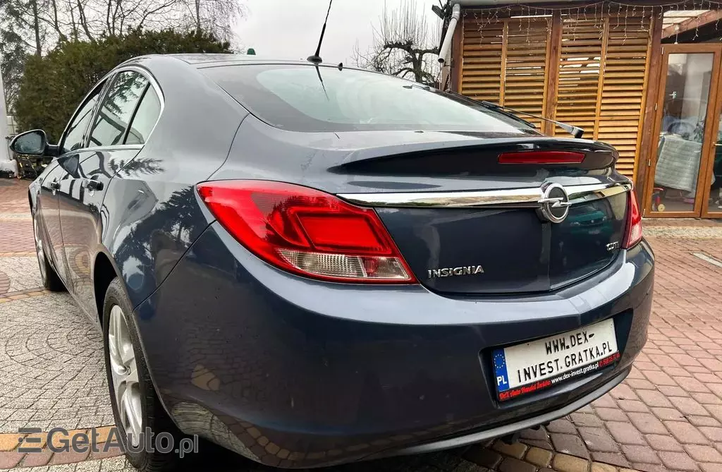 OPEL Insignia 