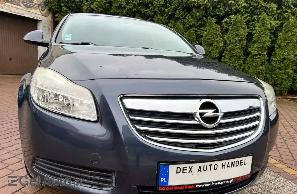 OPEL Insignia 
