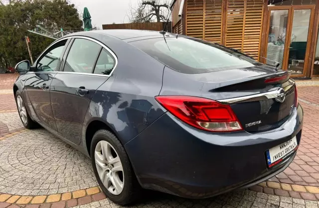 OPEL Insignia 