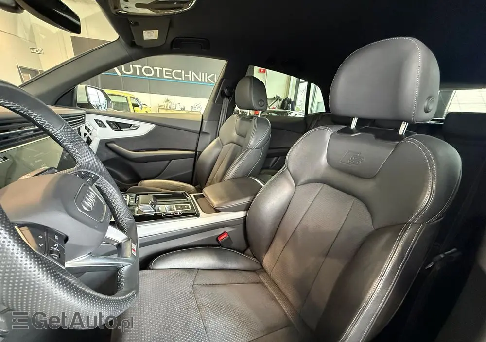 AUDI Q8 50 TDI mHEV Quattro Black Edition Tiptronic