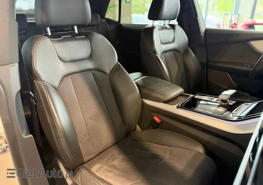 AUDI Q8 50 TDI mHEV Quattro Black Edition Tiptronic
