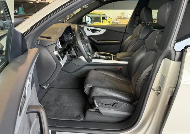 AUDI Q8 50 TDI mHEV Quattro Black Edition Tiptronic