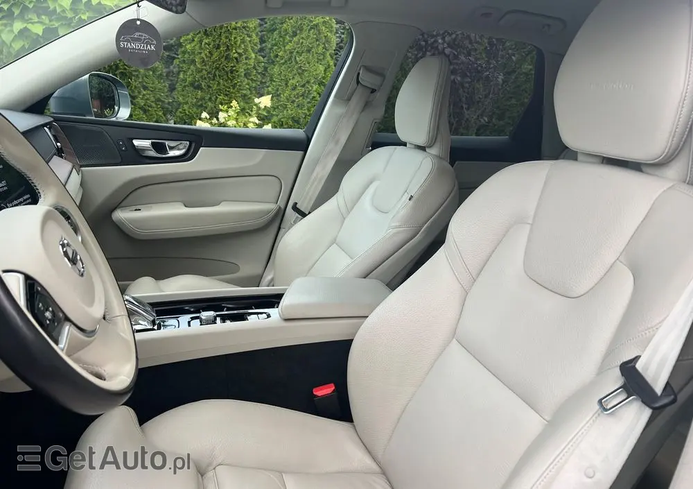 VOLVO XC 60 B4 D AWD Inscription