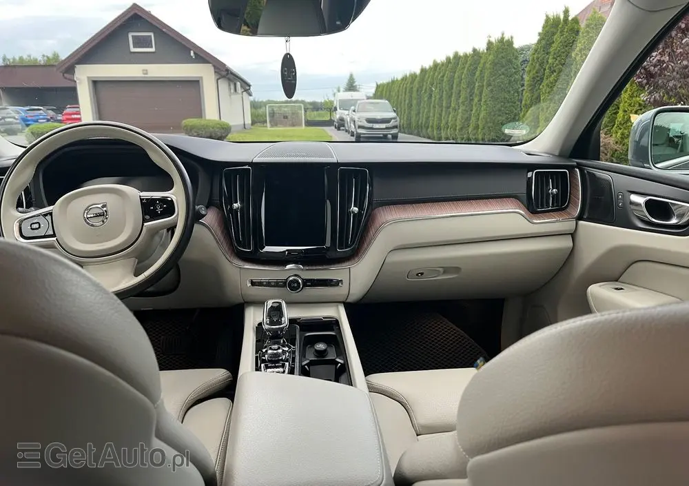 VOLVO XC 60 B4 D AWD Inscription