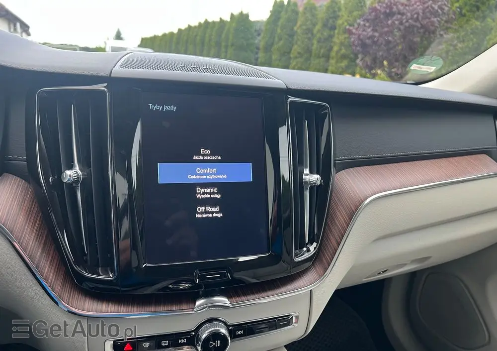VOLVO XC 60 B4 D AWD Inscription