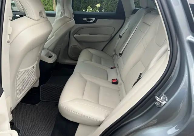 VOLVO XC 60 B4 D AWD Inscription