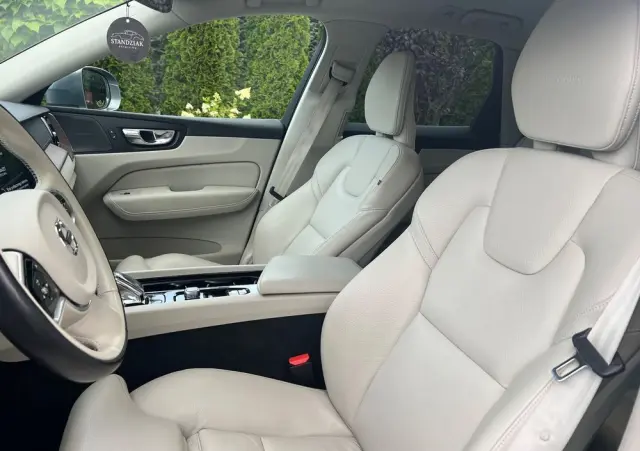 VOLVO XC 60 B4 D AWD Inscription