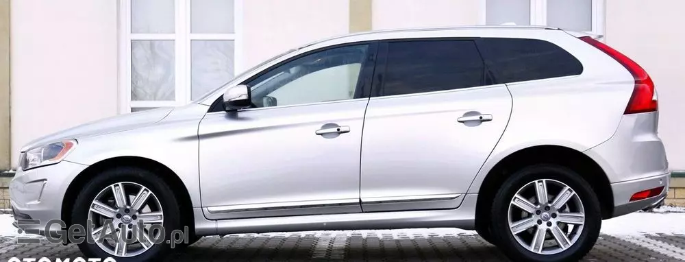 VOLVO XC 60 T6 AWD Drive-E Summum