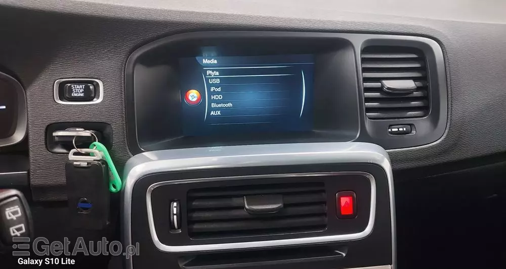 VOLVO V60 D4 Drive-E Summum