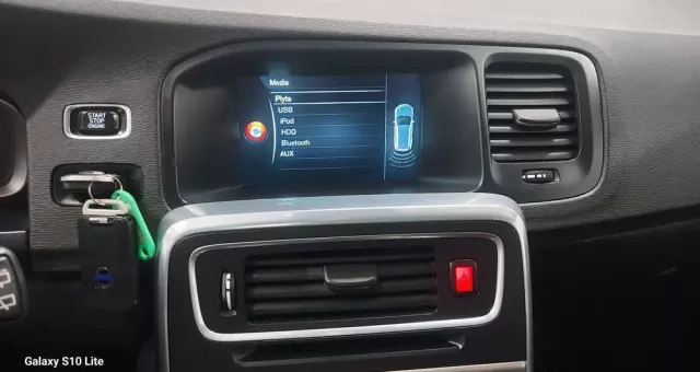 VOLVO V60 D4 Drive-E Summum