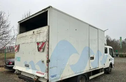 NISSAN Cabstar 