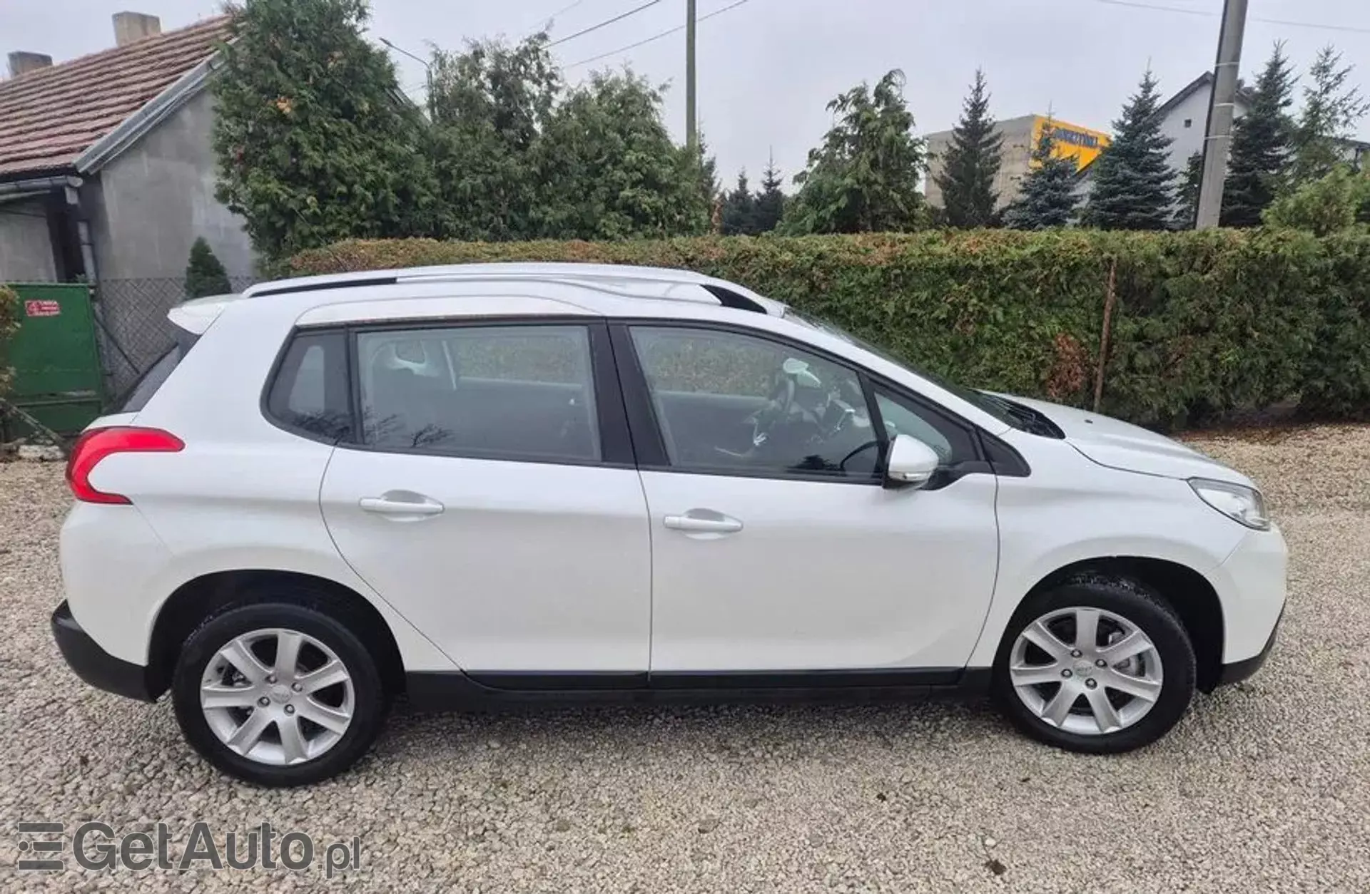 PEUGEOT 2008 1.6 VTi (120 KM)