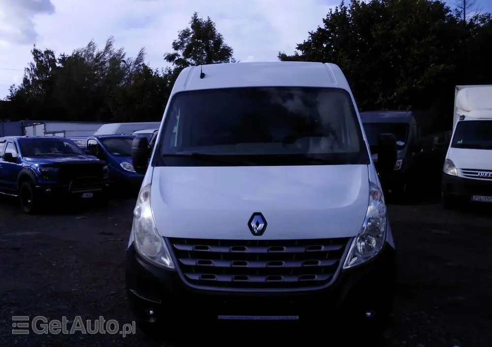 RENAULT Master 