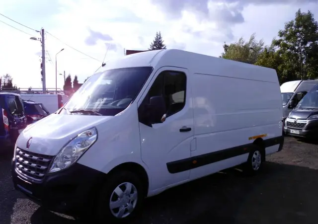 RENAULT Master 