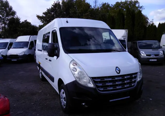 RENAULT Master 