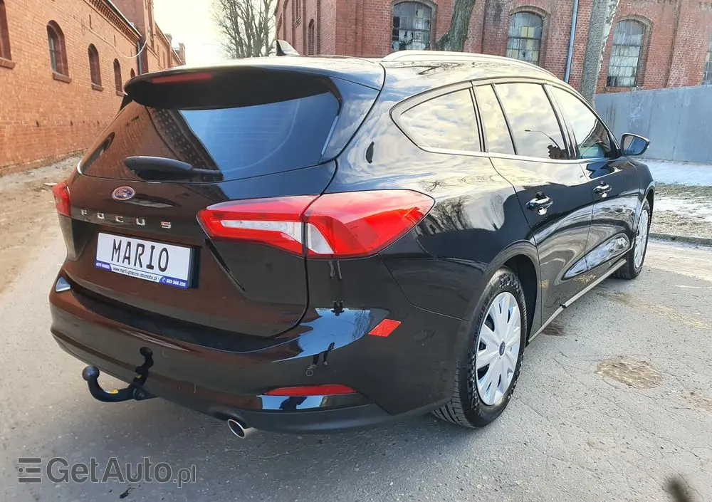 FORD Focus SW Ver-1-5-ecoblue-start--stopp--system-active-design