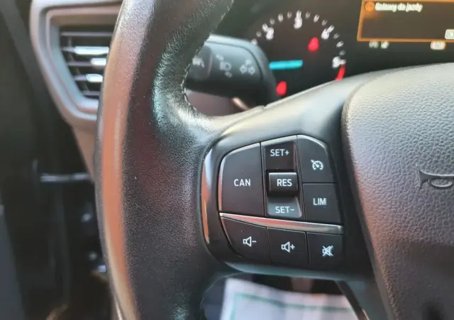 FORD Focus SW Ver-1-5-ecoblue-start--stopp--system-active-design