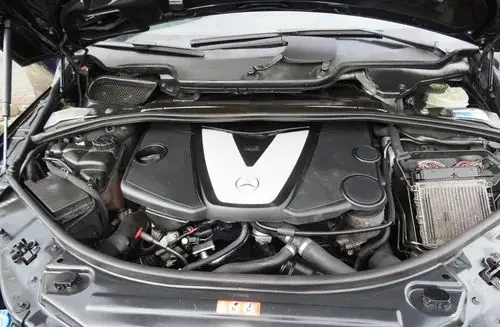 MERCEDES-BENZ Klasa R 