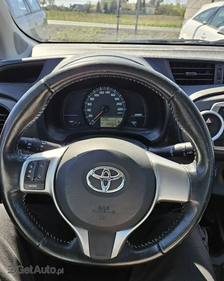 TOYOTA Yaris 1.33 VVT-i Edition