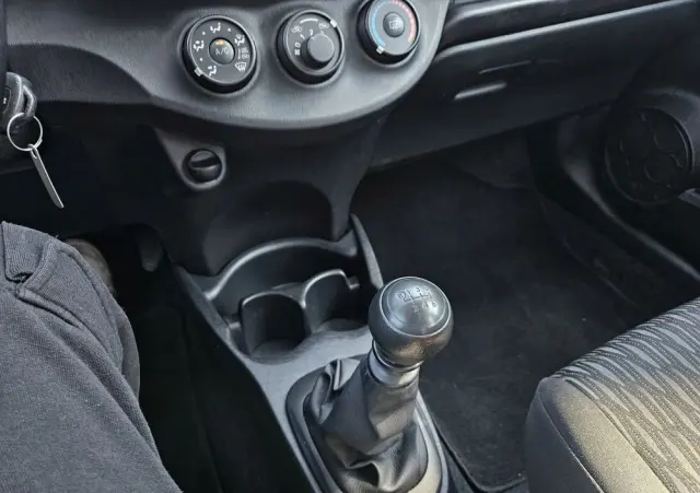 TOYOTA Yaris 1.33 VVT-i Edition