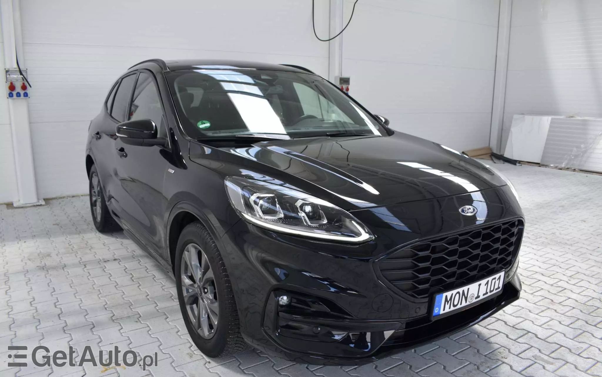 FORD Kuga 2.0 EcoBlue Hybrid ST-LINE