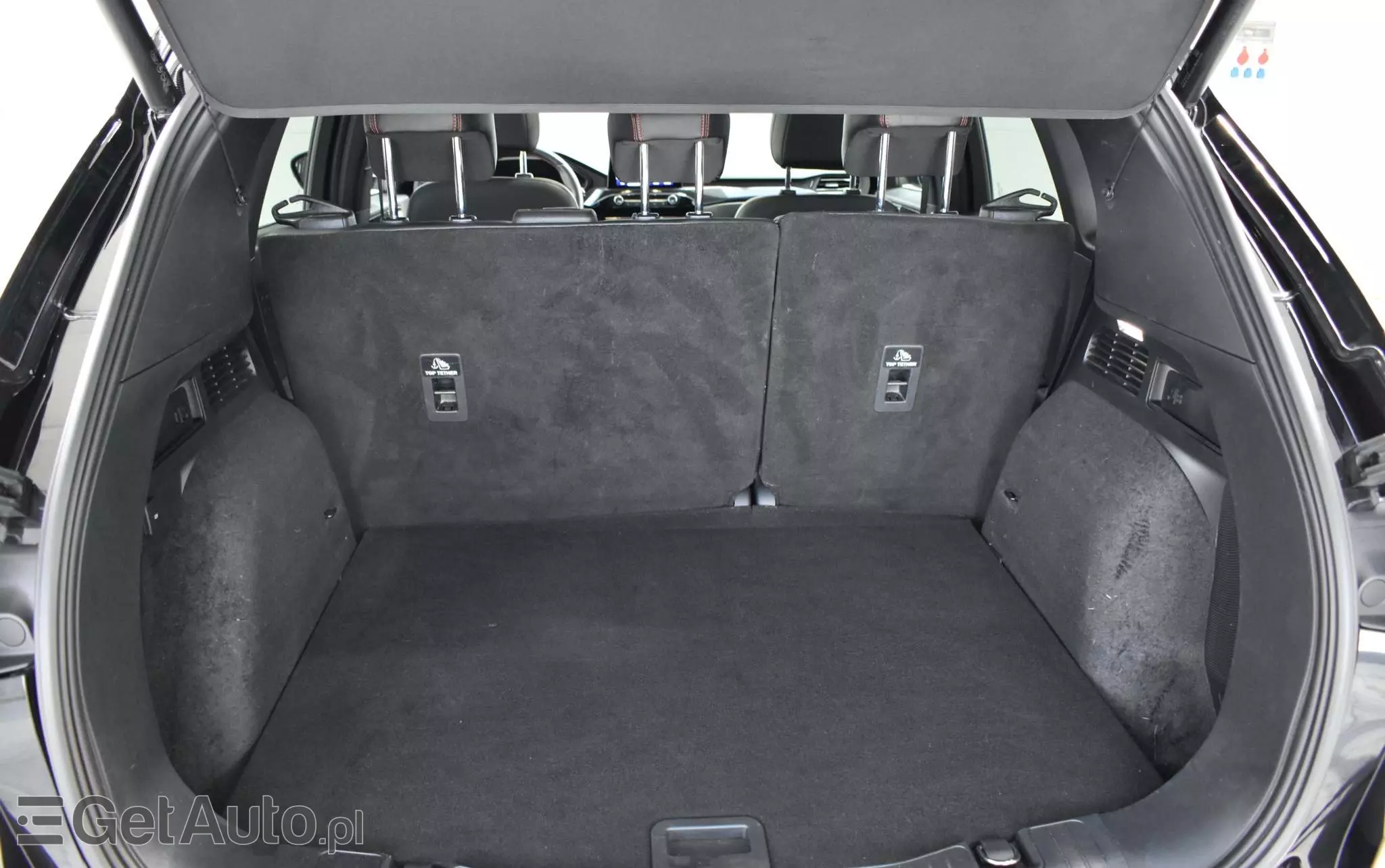 FORD Kuga 2.0 EcoBlue Hybrid ST-LINE