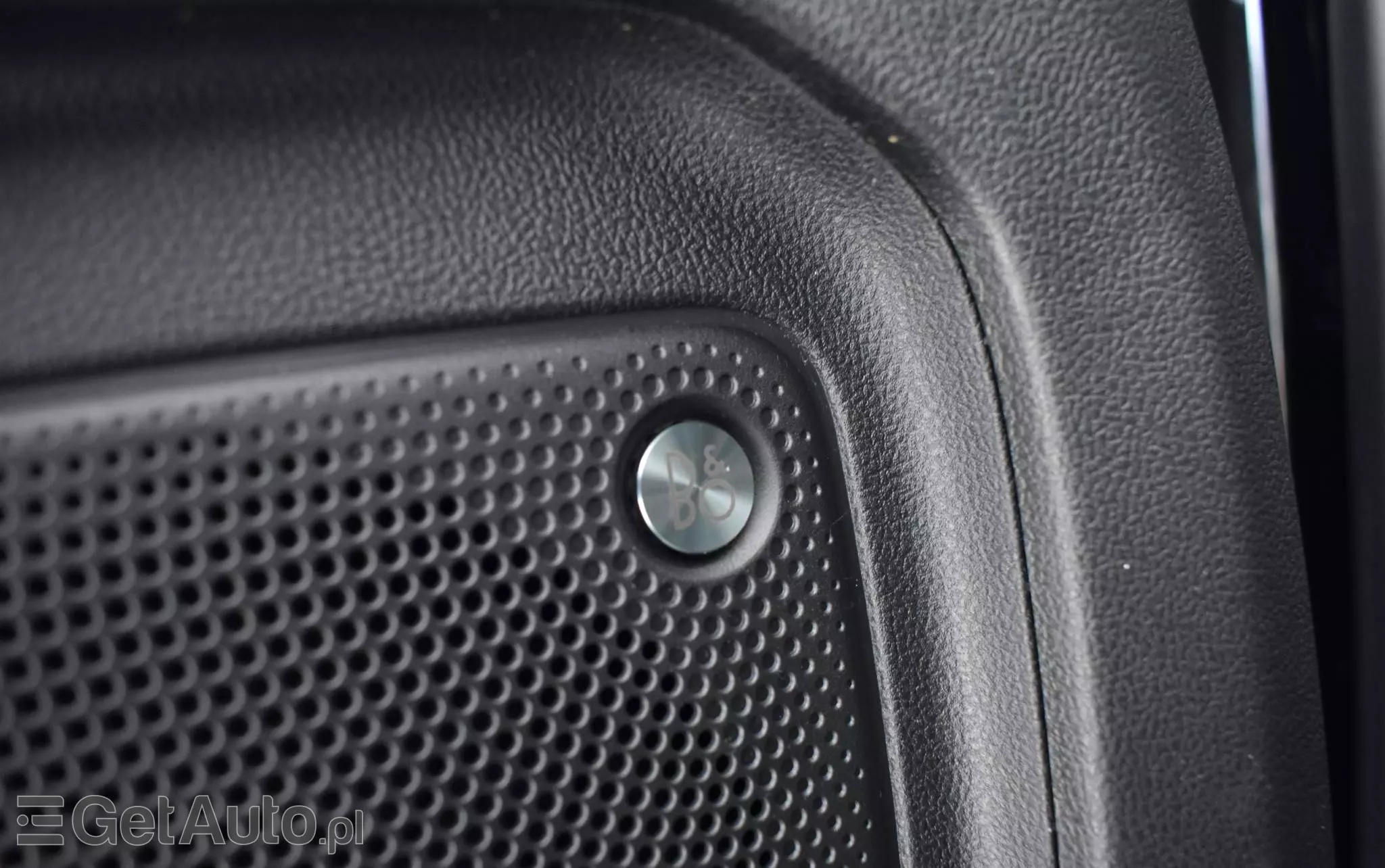 FORD Kuga 2.0 EcoBlue Hybrid ST-LINE