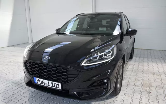 FORD Kuga 2.0 EcoBlue Hybrid ST-LINE