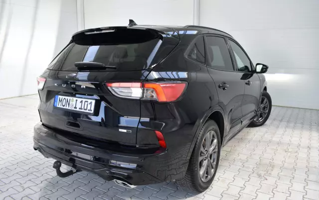 FORD Kuga 2.0 EcoBlue Hybrid ST-LINE