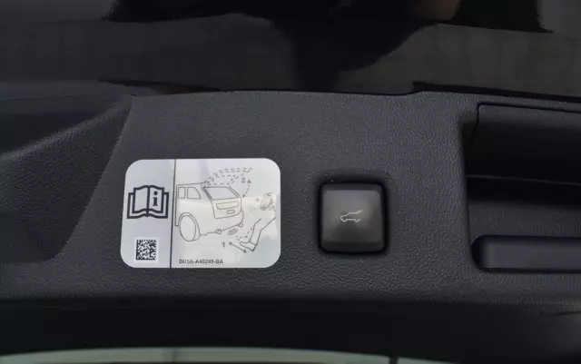 FORD Kuga 2.0 EcoBlue Hybrid ST-LINE