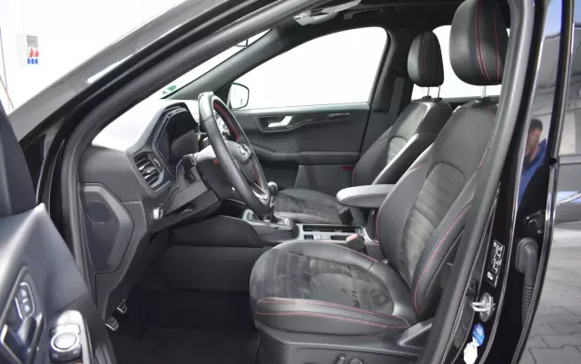 FORD Kuga 2.0 EcoBlue Hybrid ST-LINE