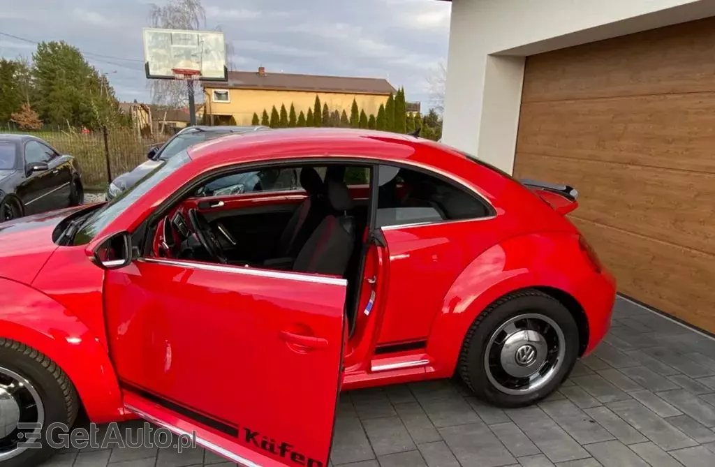 VOLKSWAGEN Beetle 