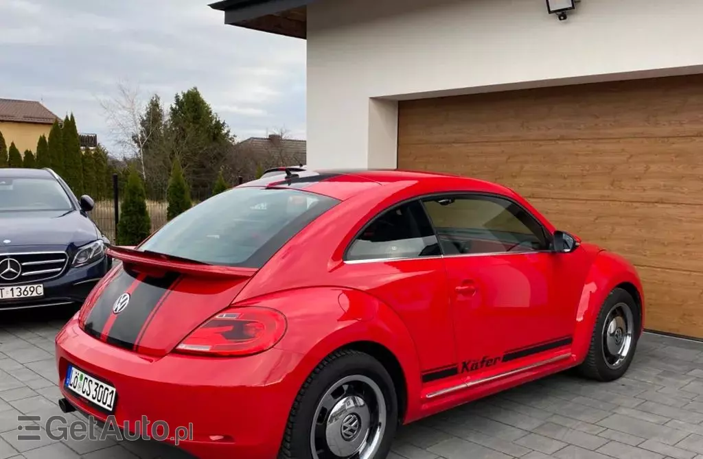 VOLKSWAGEN Beetle 