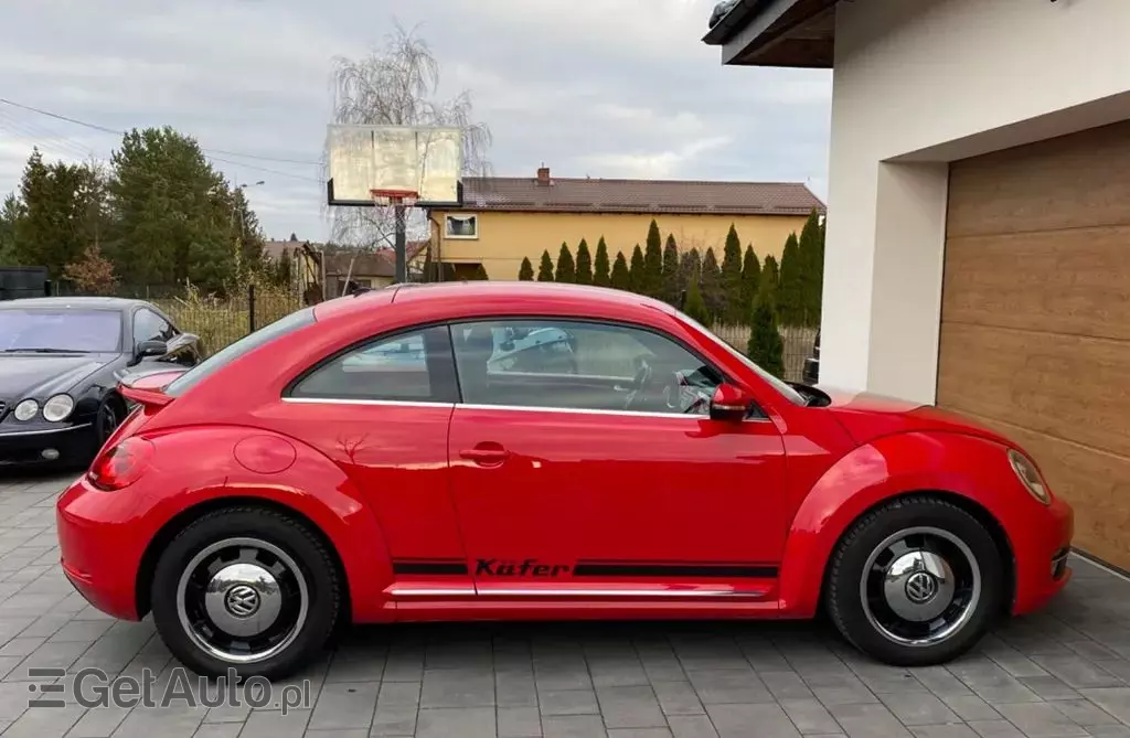 VOLKSWAGEN Beetle 