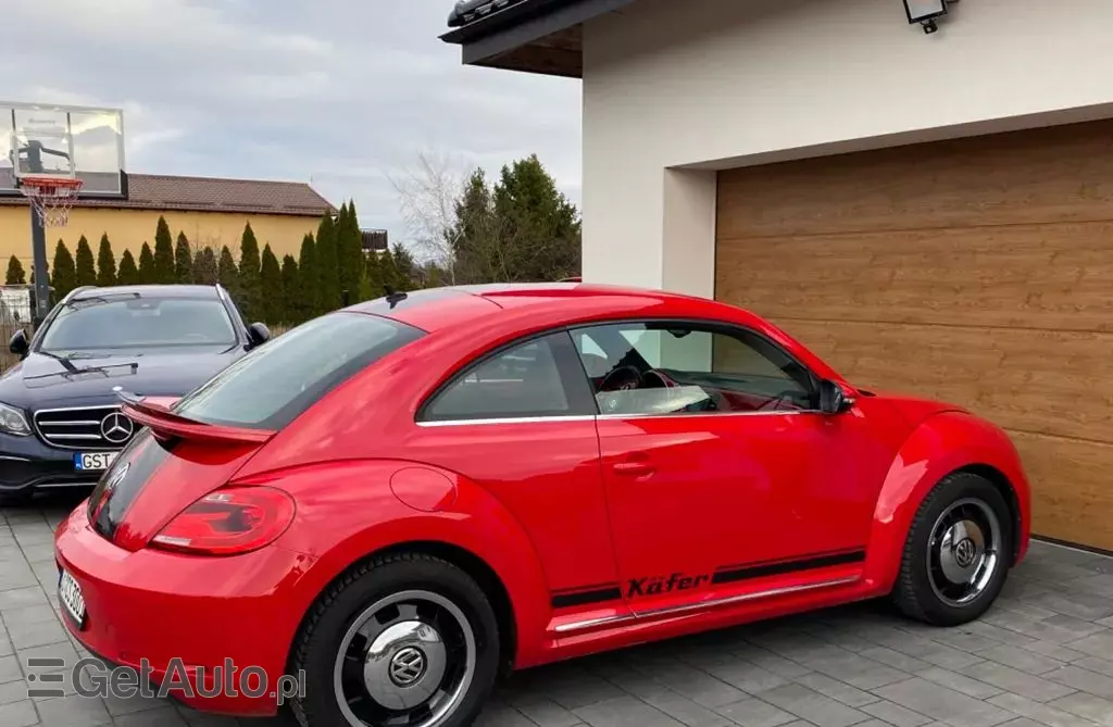 VOLKSWAGEN Beetle 