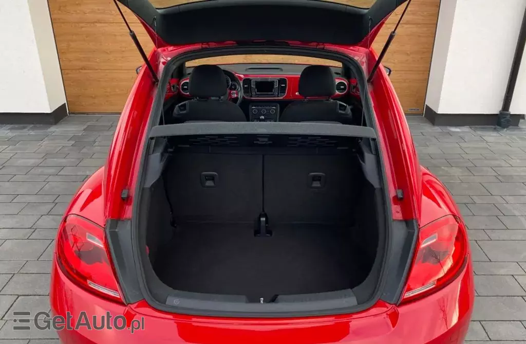VOLKSWAGEN Beetle 