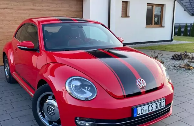 VOLKSWAGEN Beetle 