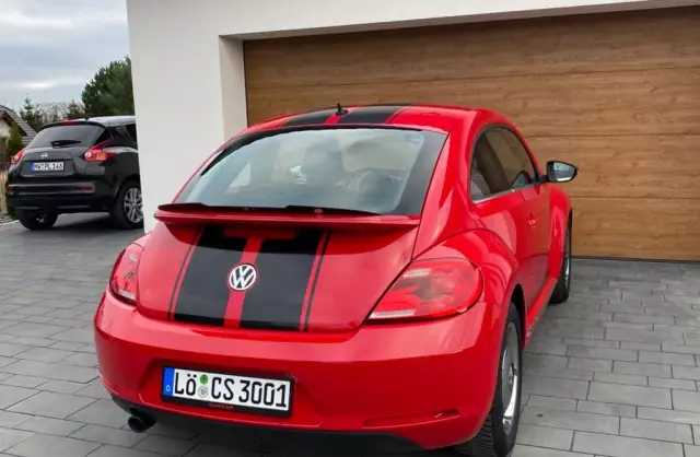 VOLKSWAGEN Beetle 