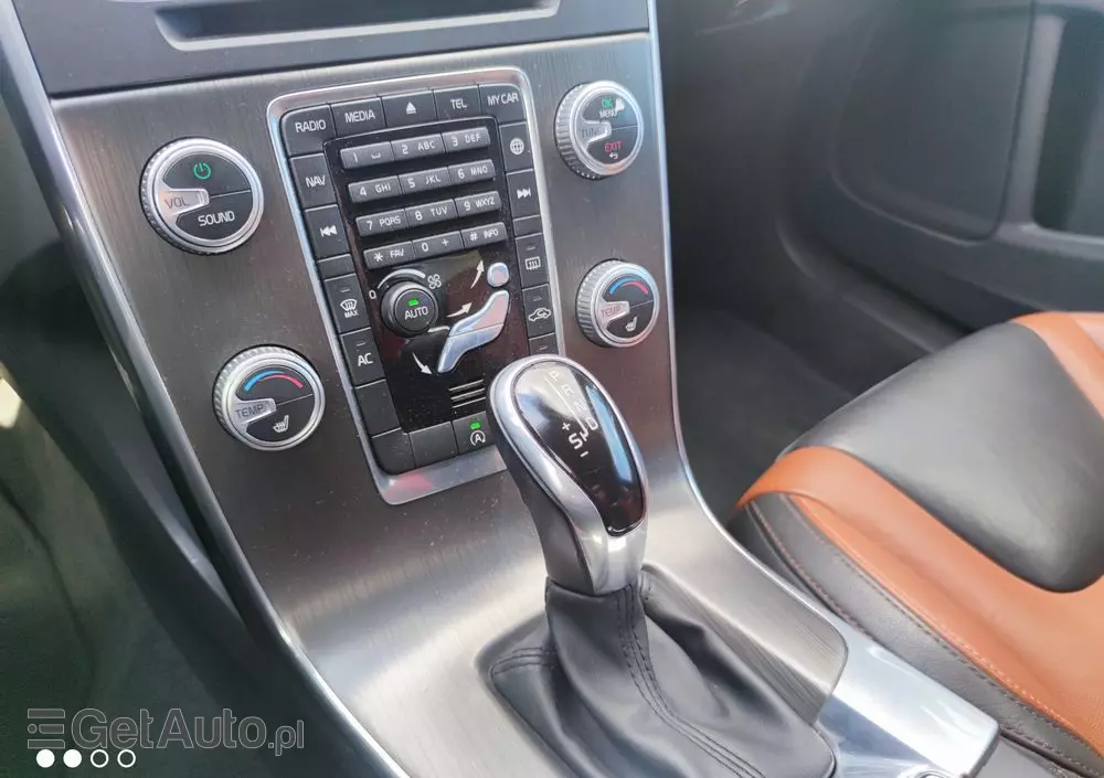 VOLVO S60 Cross Country D4 Geartronic Summum