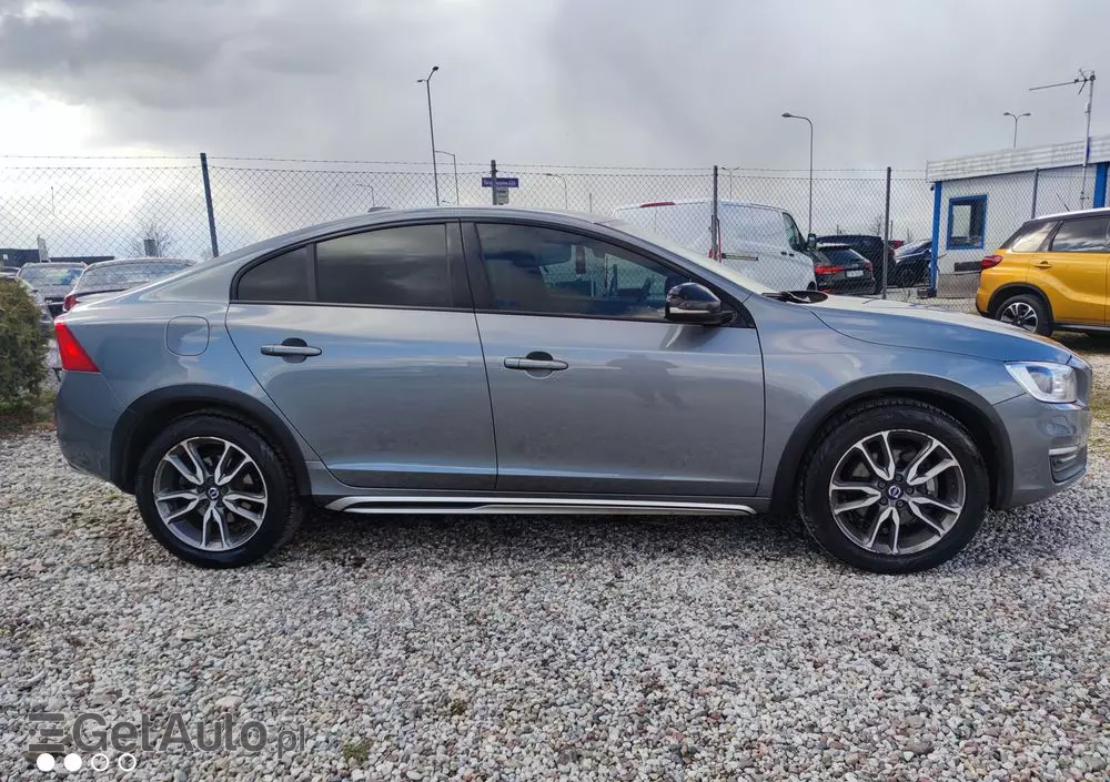 VOLVO S60 Cross Country D4 Geartronic Summum