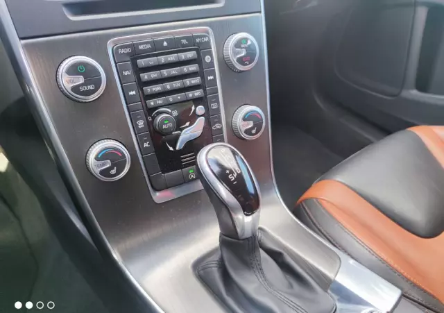 VOLVO S60 Cross Country D4 Geartronic Summum