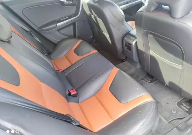 VOLVO S60 Cross Country D4 Geartronic Summum