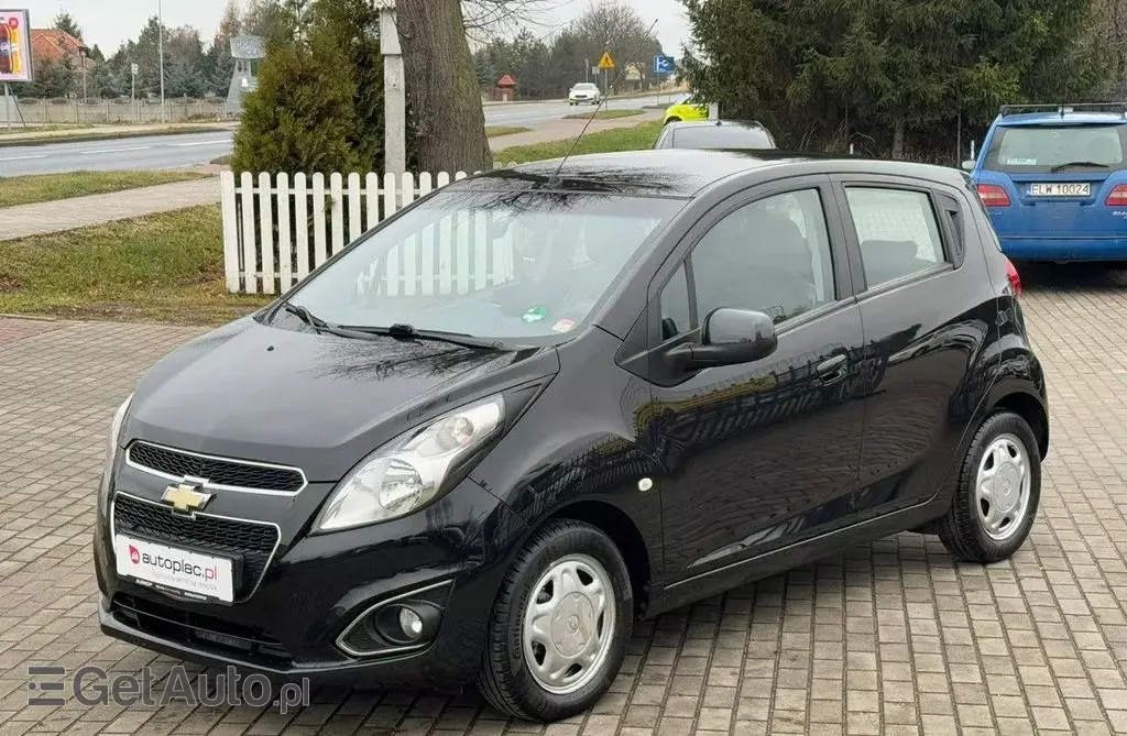 CHEVROLET Spark 