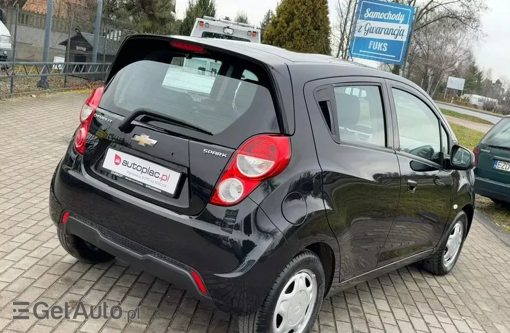 CHEVROLET Spark 