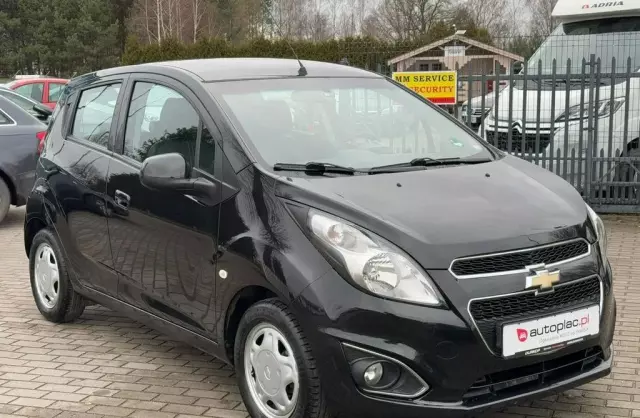 CHEVROLET Spark 