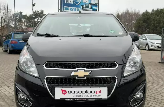 CHEVROLET Spark 