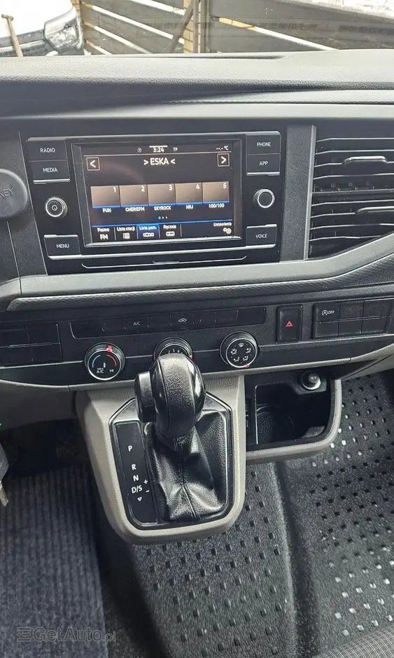 VOLKSWAGEN TRANSPORTER T6.1 