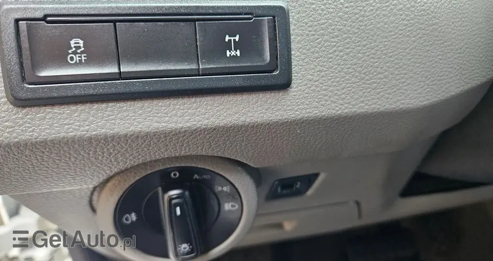 VOLKSWAGEN TRANSPORTER T6.1 