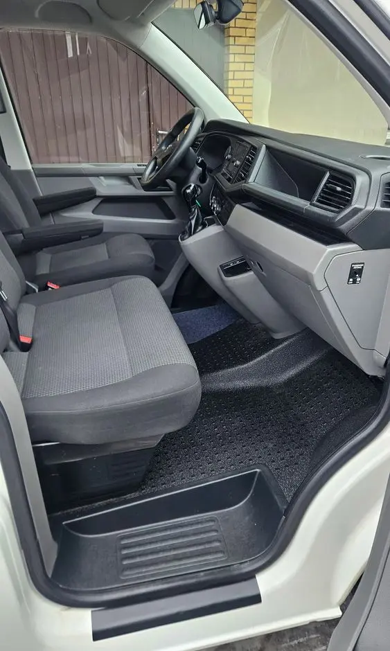 VOLKSWAGEN TRANSPORTER T6.1 