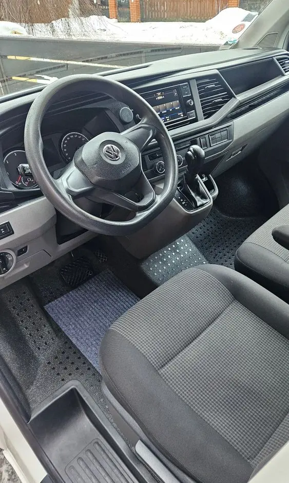 VOLKSWAGEN TRANSPORTER T6.1 